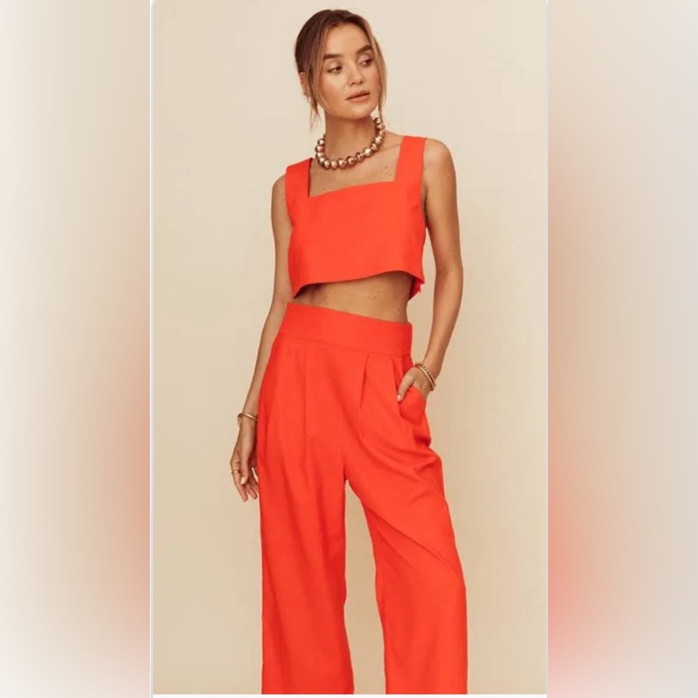 Kourt Linen Orange Set